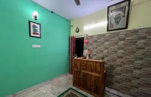 Near Temple Home Stay - Mughal Sarāi