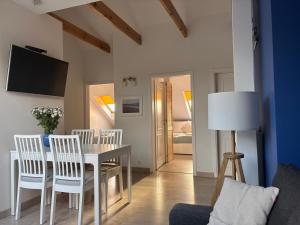 Apartament Aspen - przestronne poddasze przy plaży