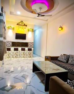 4BHK Blossom Villa By BookMyBungalow