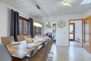 Ferienhaus Zeta mit Sauna, See, Wald und Ruhe