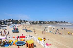Maisons de vacances Gite Cote d-Emeraude : photos des chambres