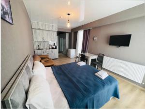 Gudauri Twins Beauty 239