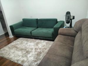 Casa Com 2 quartos, Garagem Ar tv