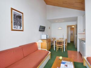 Appartement fonctionnel skis aux pieds avec balcon - FR-1-181-2296