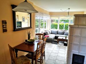 Zur Schwedenschanze 3