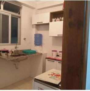 Aluga Apartamento Prédio Frente para o Mar