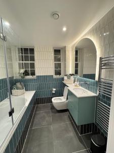 High Deluxe Standard flat for 6 people in the heart of London