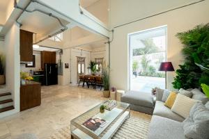 Santitham Pool Villa I 5 Bedrooms I walkable I Entire villa I Daily Housekeeping