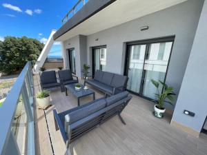 Gran Alcant Iconic Apartment Riki