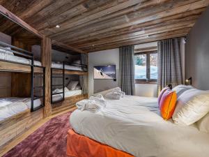 Chalet neuf contemporain à Courchevel, 5 chambres, jacuzzi, 10 adultes + 4 enfants - FR-1-562-1