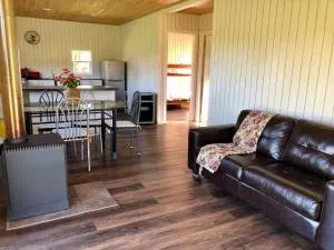 Hermosa Cabaña en Chamiza a paso de la Carretera Austral - La Chamiza