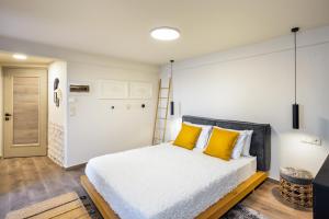 Kumka seafront suite