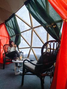 Private Jacuzzi Igloo bedroom in Aurora Lounge Hotel with shared sauna and pet friendly