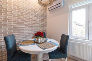 Cozy city center apartment 5min walk to Zrinjevac