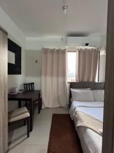 Couple or Barkada Room