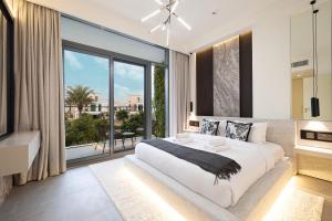 DVH Luxe, Elegant 4BR Villa, Gated Resort Amenities, Ranches 3
