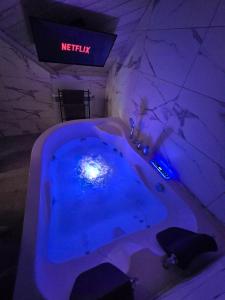 Apartament z prywatną wanną z hydromasażem - U Parów