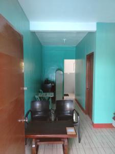 RM8 - Non-AC Second Floor Unit in San Roque Bauan Batangas