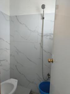 RM8 - Non-AC Second Floor Unit in San Roque Bauan Batangas