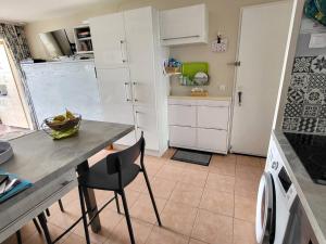 T2 à 200 m plages - Wi-Fi - Piscine Gratuite - Parking - Tennis - Proche Commerces - FR-1-316-146