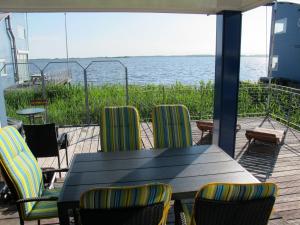 Ferienhaus SEABIRD by FeWo-PLAN OOST150 mit direktem Zugang ins LAUWERSMEER