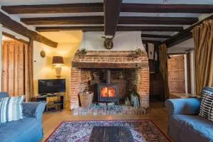 Bell House by Keepers Cottages - 温厄姆