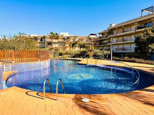 Ático Golden Beach - costa Dorada - La Ràpita -Tarragona - 4hvězdičkové hotely ve městě Sant Carles de la Ràpita