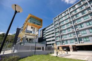 Propify Central Serviced Residence