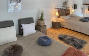 Gorgeous Home In Blankahom With Wifi