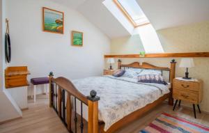 Gorgeous Home In Veli Brgud With Wifi