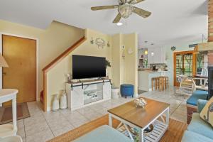 Bayside Bliss - Waterfront home, beautiful views