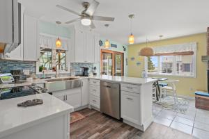 Bayside Bliss - Waterfront home, beautiful views