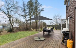 4 Bedroom Nice Home In Hadsund