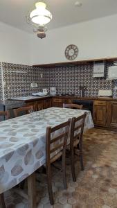 Maisons de vacances La maison du sabotier : photos des chambres