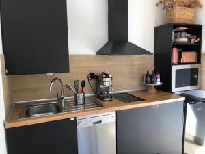 Appartements APPARTEMENT FACE A LA PLAGE Terrasse-Garage-Wifi-Draps et Serviettes : photos des chambres