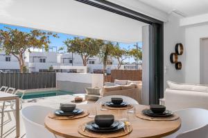 Luxe villa "CASA XXVII" met eigen verwarmd zwembad in Santa Rosalia Resort
