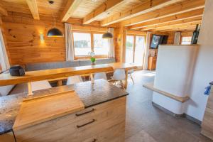 Chalet Huber by Alpenidyll Apartments