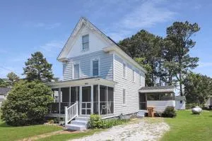 Blue Moon - Pet friendly and great location! - Deep Hole