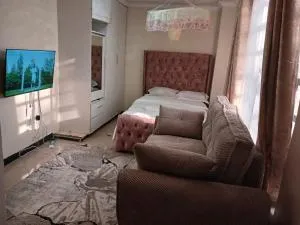 Whitecare Air B&B - Maua