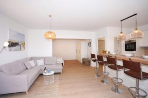 Solymar "Beach Life" App 27