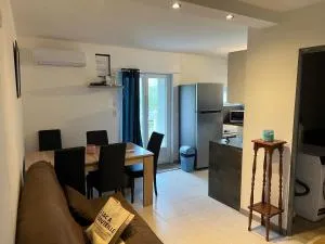 Maison ardeche - Valvignères