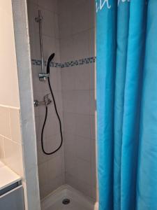Appartements Au Coeur De Chateaubriant WIFI-Centre-Ville-RDC : photos des chambres