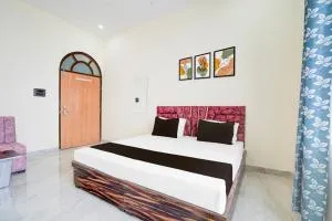 Hotel White House - Bamrauli