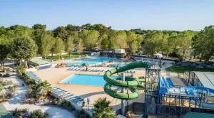 Camping 5 étoiles domaine de la Yole - 旺德尔港