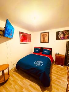 Jolie chambre à Nanterre Préfecture proche La Défense Aréna Campus SNCF et Paris