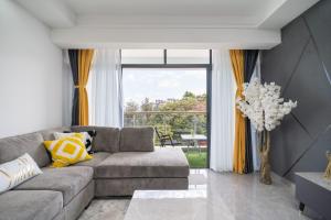 Heights apartment
