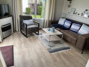 N 9Strandnahes, hunde-familienfreundliches Ferienhaus