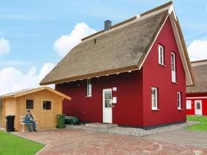 Holiday home Lotsenhaus am Breetzer Bodden - Kammin