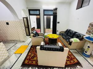 Dev entire holiday home