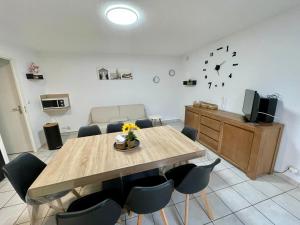 Maisons de vacances La paree, piscine, proche mer et centre ville : photos des chambres